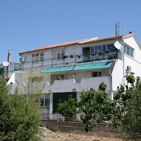 Apartment 6247b Tribalj